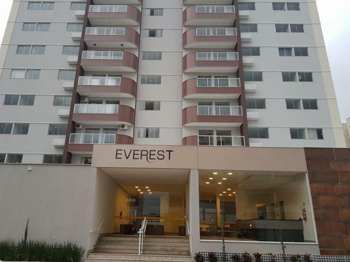 Everest Flat Service Caldas Novas Exteriör bild